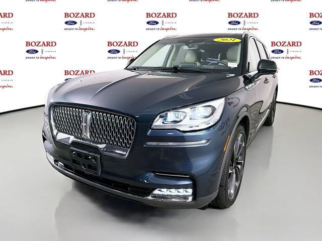 Used 2021 Lincoln Aviator Reserve w/ Equipment Group 202A AWD/4WD image 4