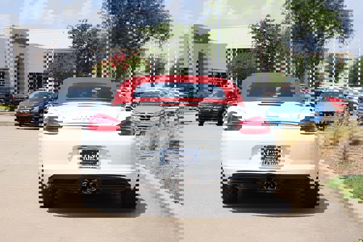 Used 2016 Porsche Boxster S image 10