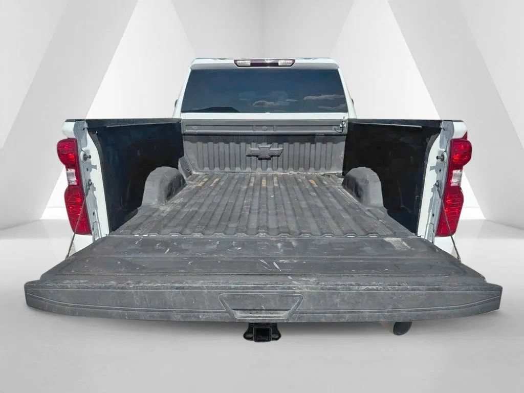 Used 2025 Chevrolet Silverado 2500 LT AWD/4WD image 30