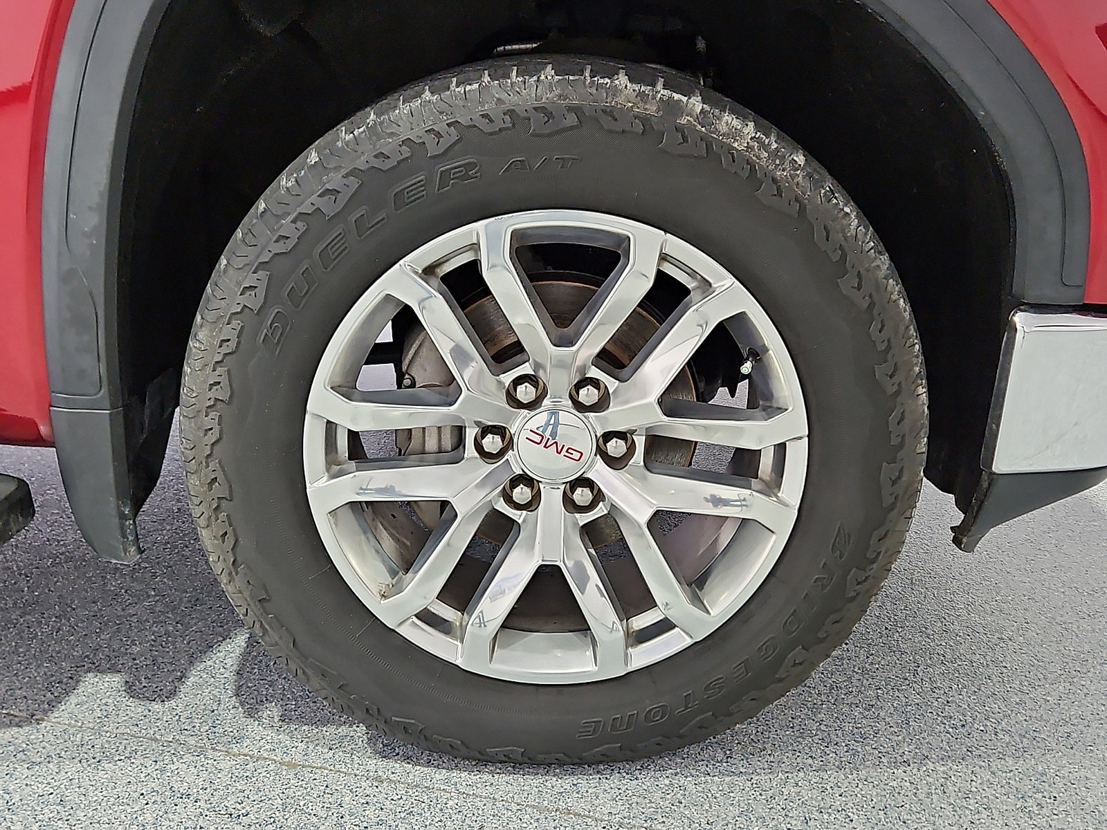 Used 2019 GMC Sierra 1500 SLT w/ SLT Premium Plus Package AWD/4WD image 5
