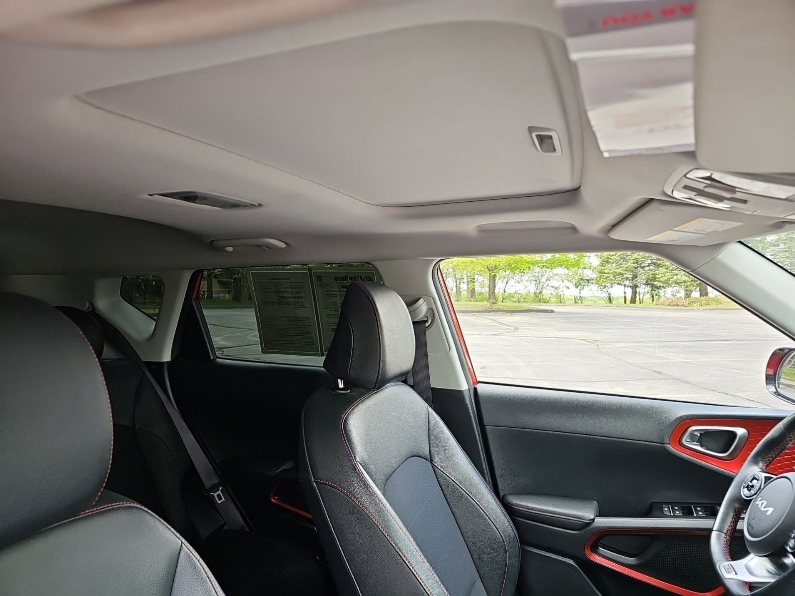 Used 2022 Kia Soul Turbo FWD image 13