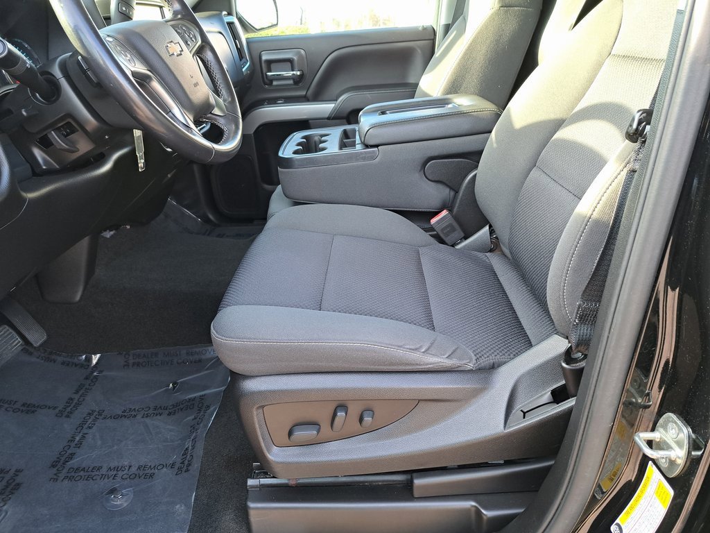 Used 2018 Chevrolet Silverado 1500 LT w/ All Star Edition image 27