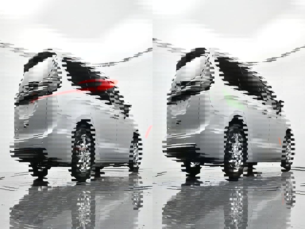 New 2026 Chrysler Pacifica Select image 37