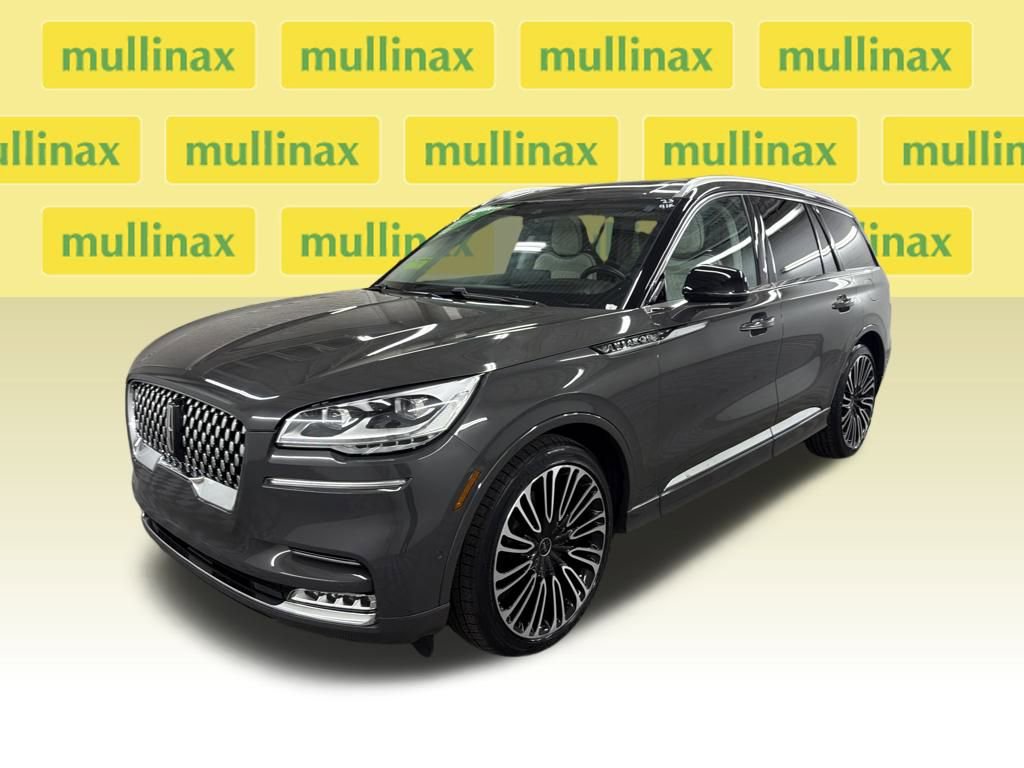 Used 2023 Lincoln Aviator Black Label w/ Dynamic Handling Package image 15