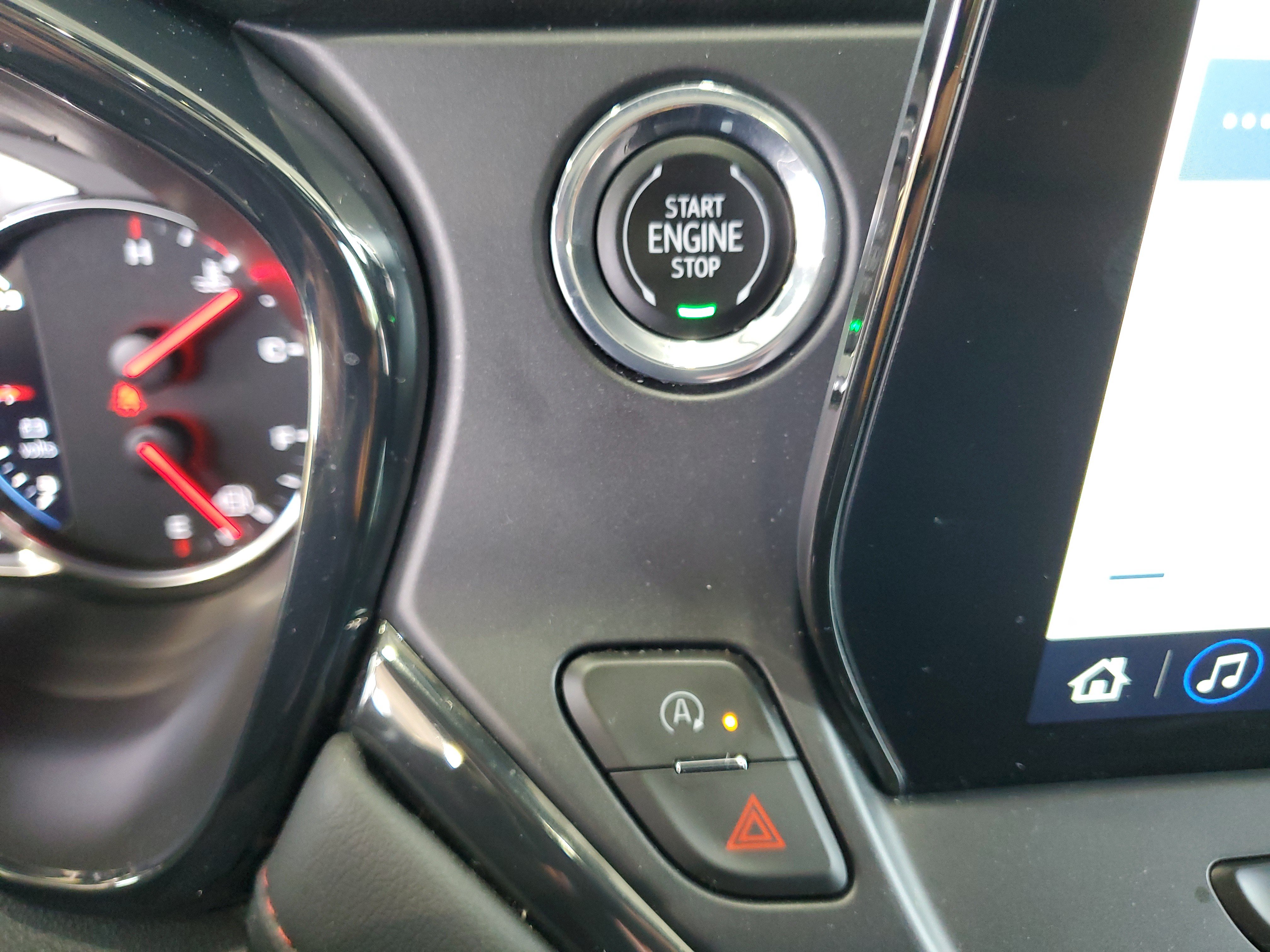 Used 2024 Chevrolet Blazer RS w/ Driver Confidence II Package FWD image 31