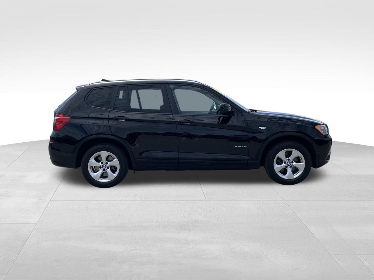 Used 2012 BMW X3 xDrive28i image 2