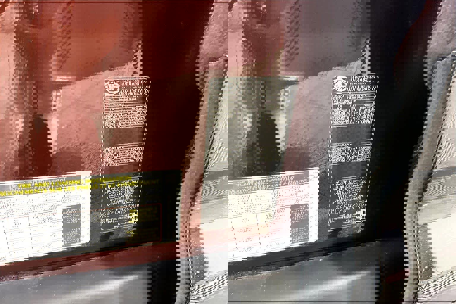 Used 2024 Land Rover Defender 130 X-Dynamic SE image 35