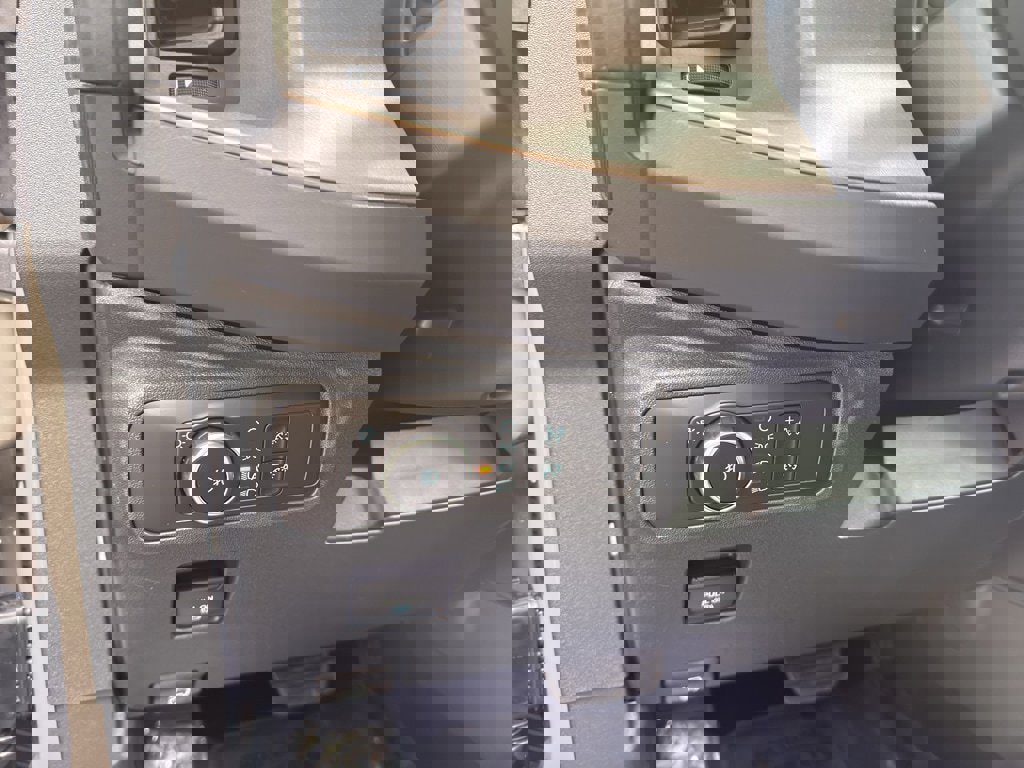 New 2026 Ford Bronco Outer Banks image 24