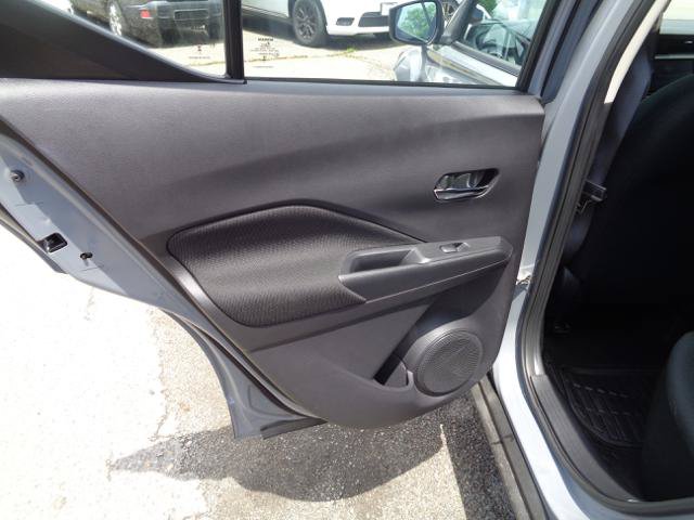 Used 2024 Nissan Kicks SV FWD image 12