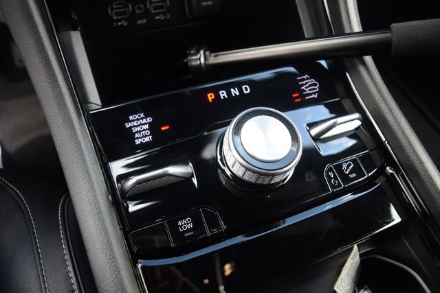 Used 2023 Jeep Grand Cherokee L Overland AWD/4WD image 12