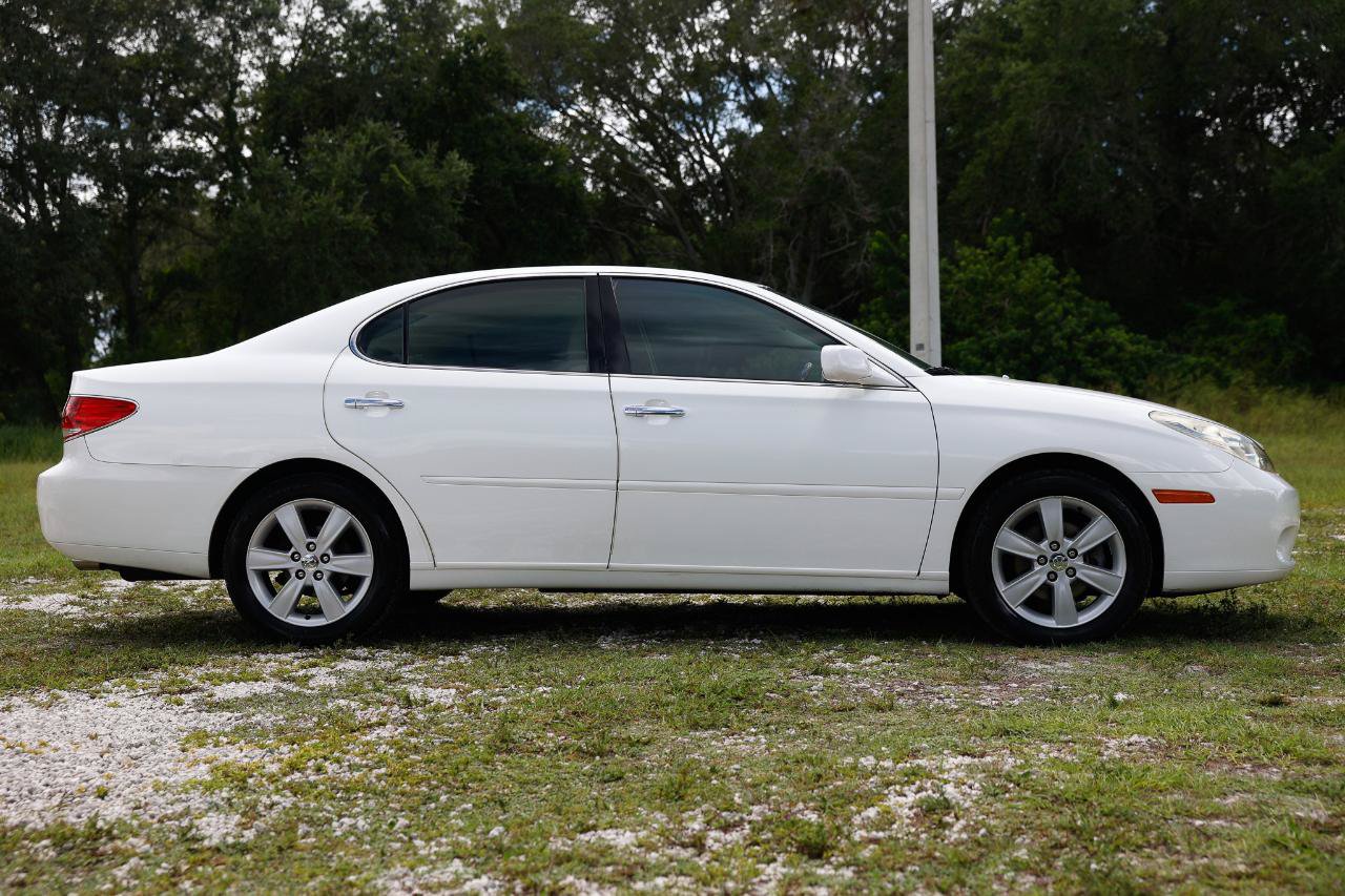 Used 2005 Lexus ES 330 FWD image 13