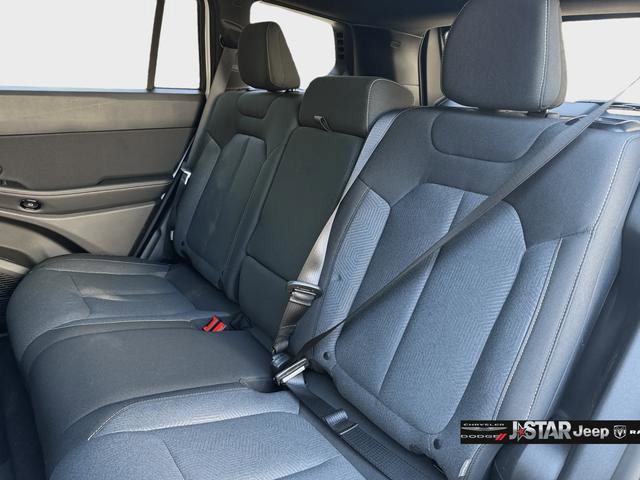 New 2026 Jeep Cherokee Laredo AWD/4WD image 28