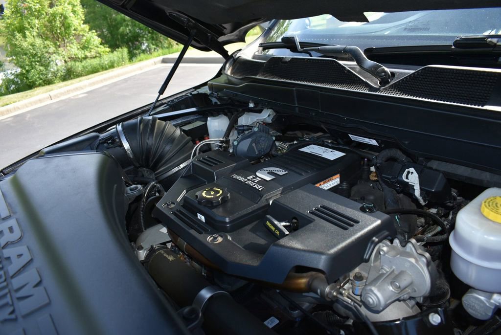 Used 2019 RAM 2500 Limited AWD/4WD image 37