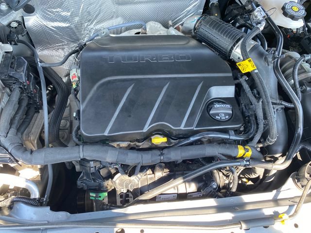 Certified 2024 Chevrolet Trax RS w/ Sunroof Package FWD image 22