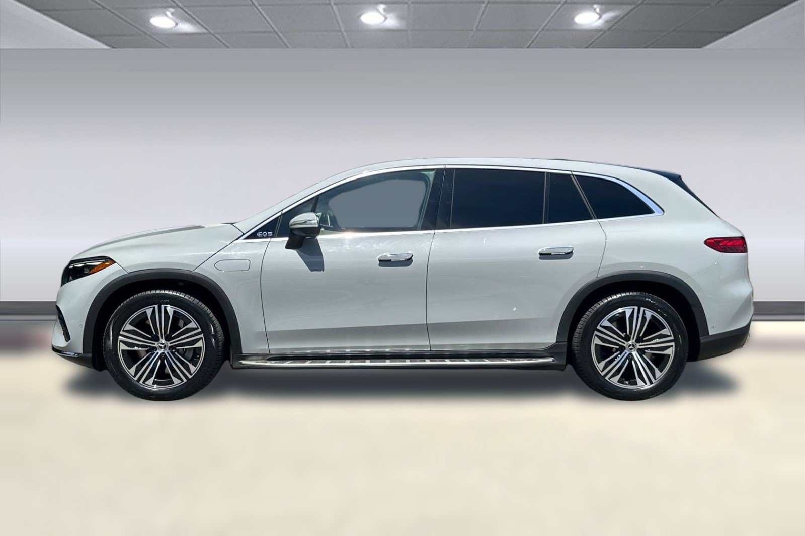 Certified 2023 Mercedes-Benz EQS 450+ SUV image 2