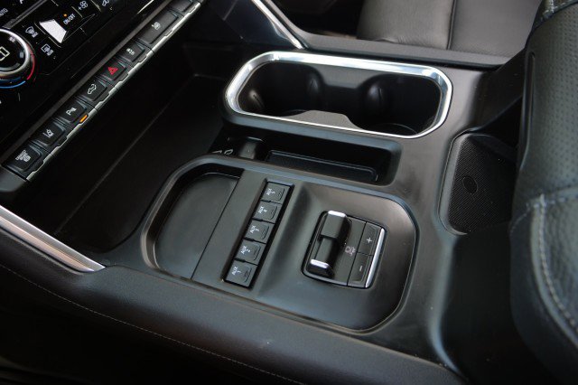 Used 2026 GMC Sierra 3500 Denali w/ Denali Reserve Package image 12