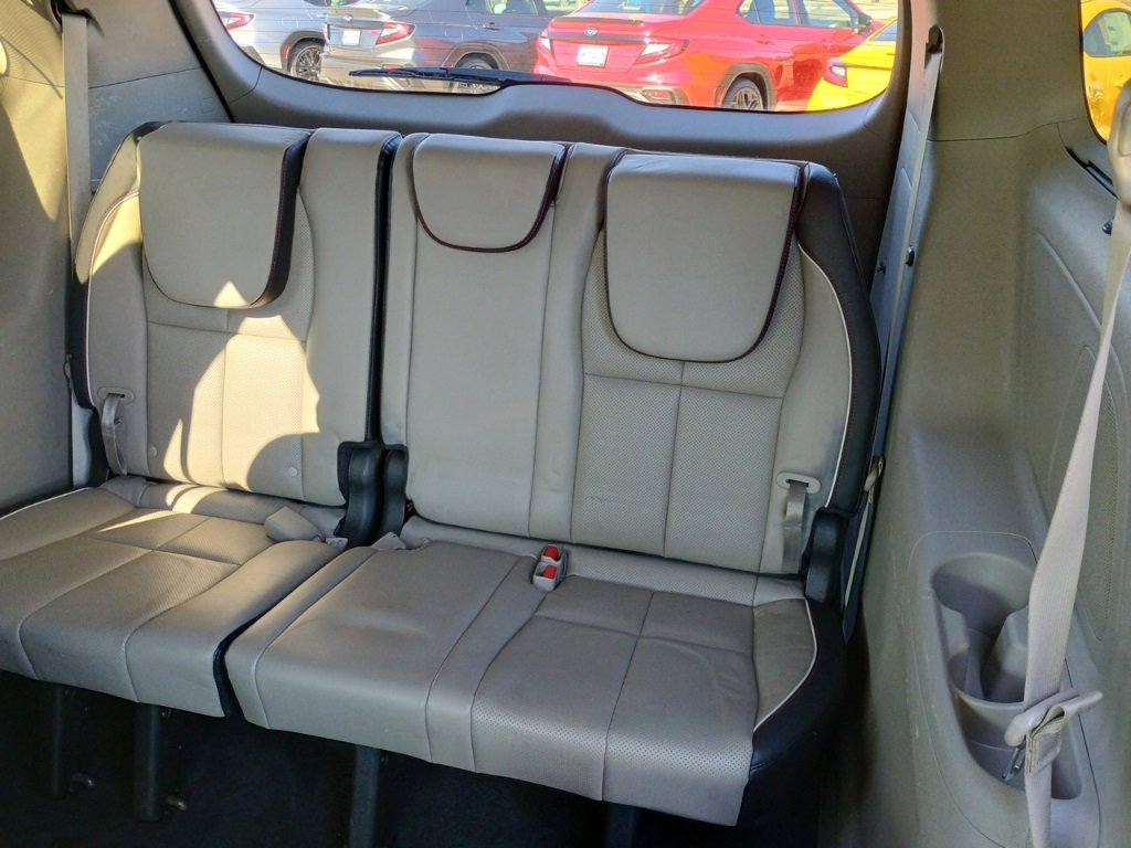 Used 2020 Kia Sedona EX w/ EX Premium Package image 17