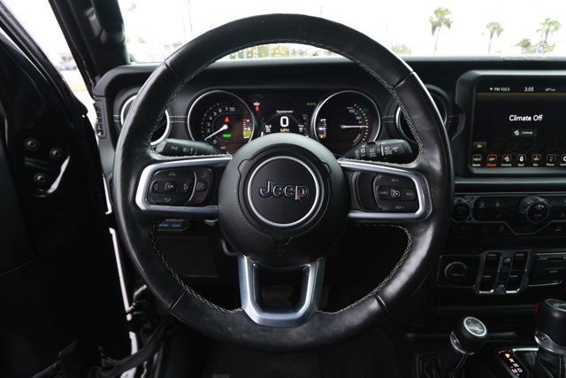 Used 2021 Jeep Wrangler Unlimited Sahara w/ Cold Weather Group image 11