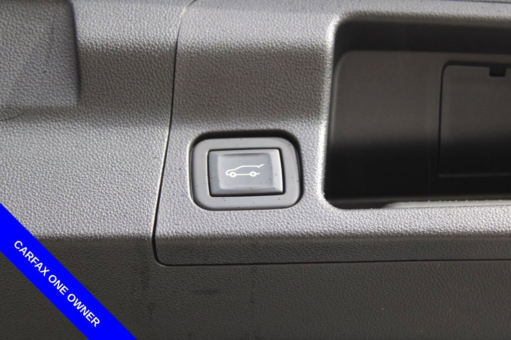 Used 2021 GMC Acadia Denali w/ Denali Ultimate Package image 12