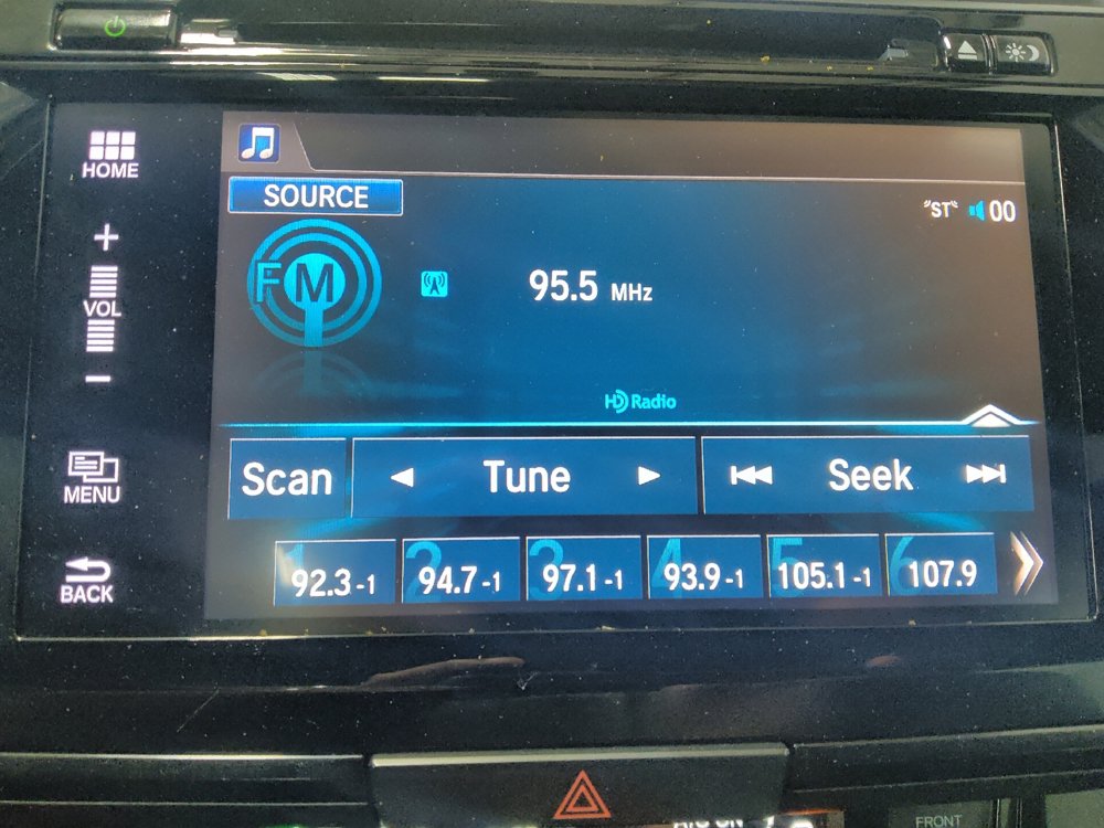 Used 2017 Honda Accord EX-L image 25