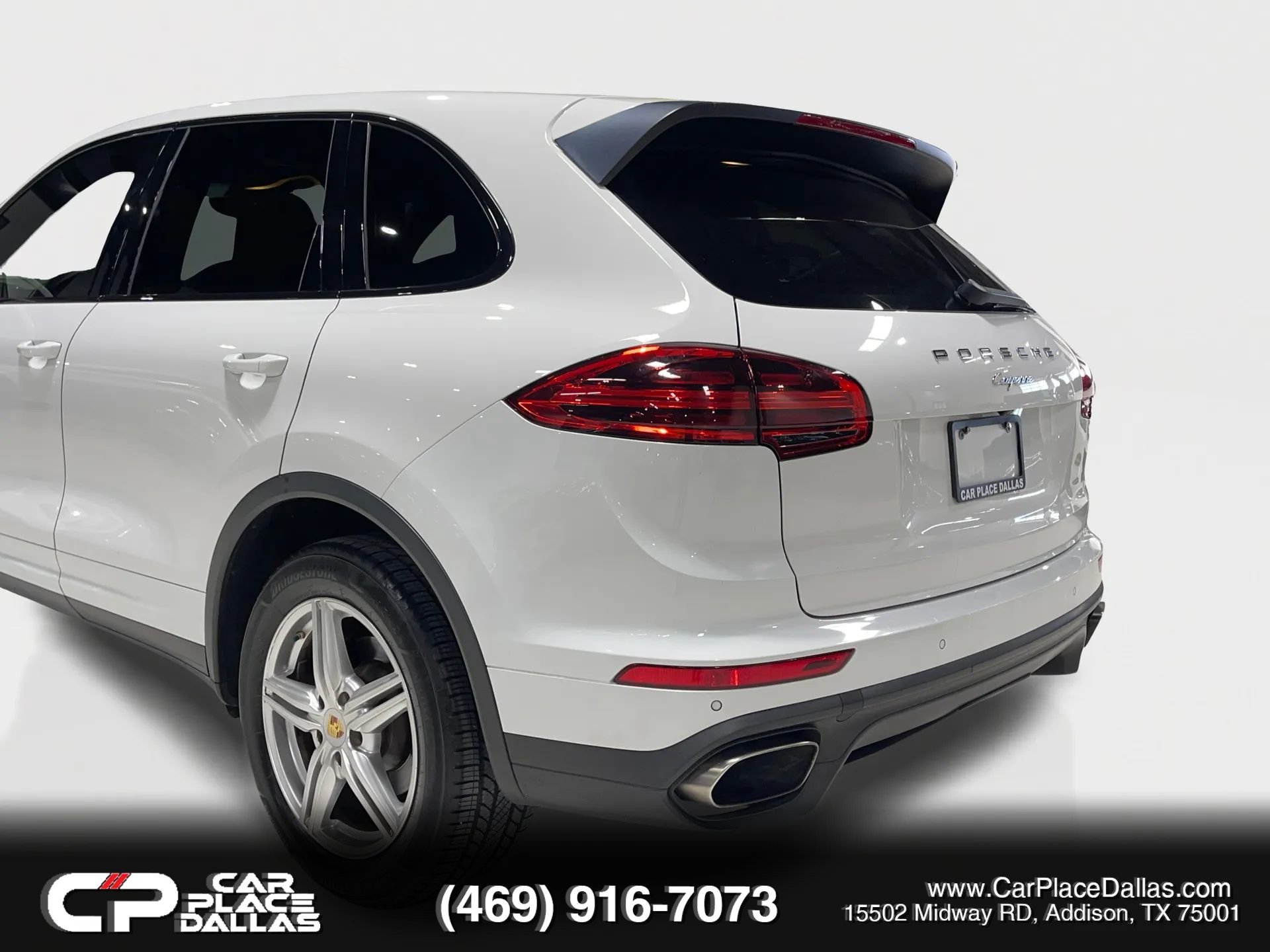 Used 2016 Porsche Cayenne AWD/4WD image 13