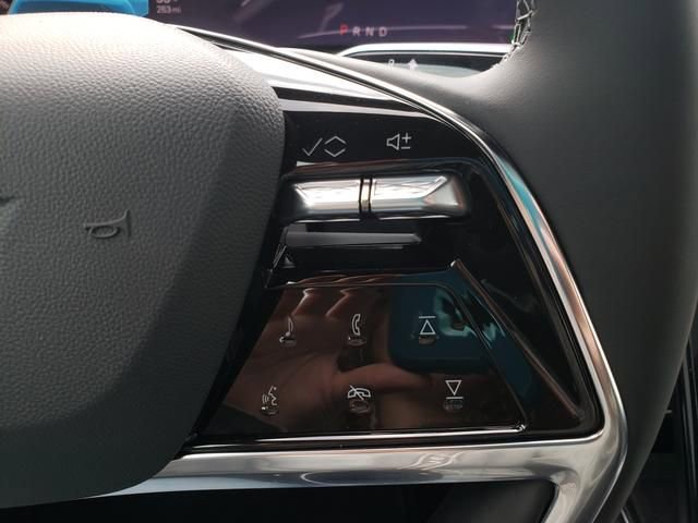 New 2026 Cadillac Escalade IQ Luxury 1 image 22