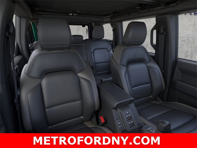 New 2025 Ford Bronco Outer Banks image 10