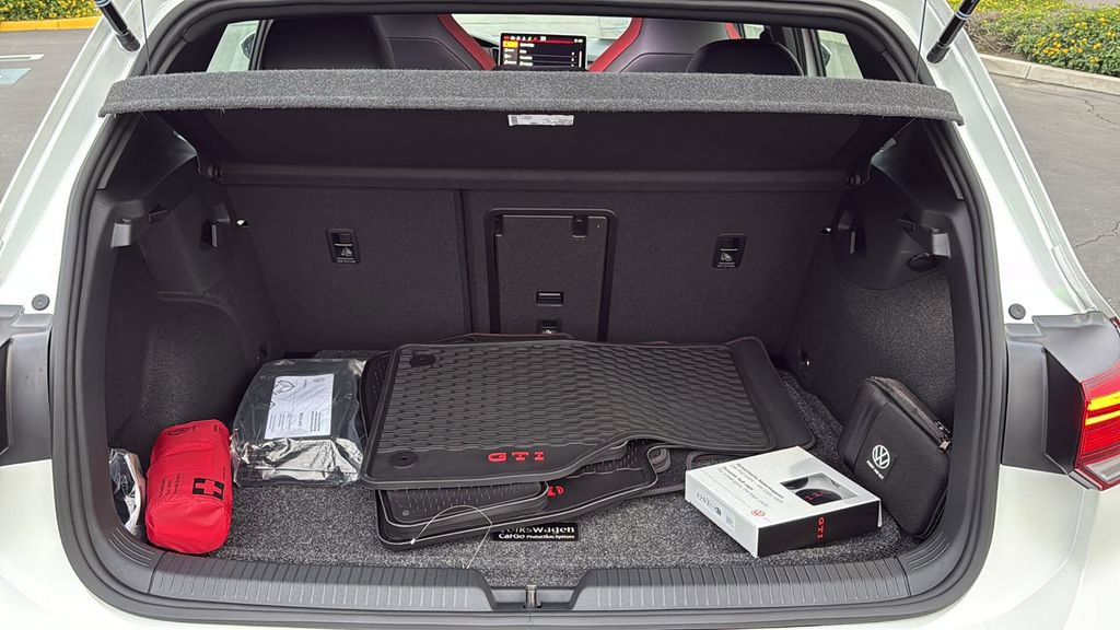 New 2026 Volkswagen GTI SE image 27