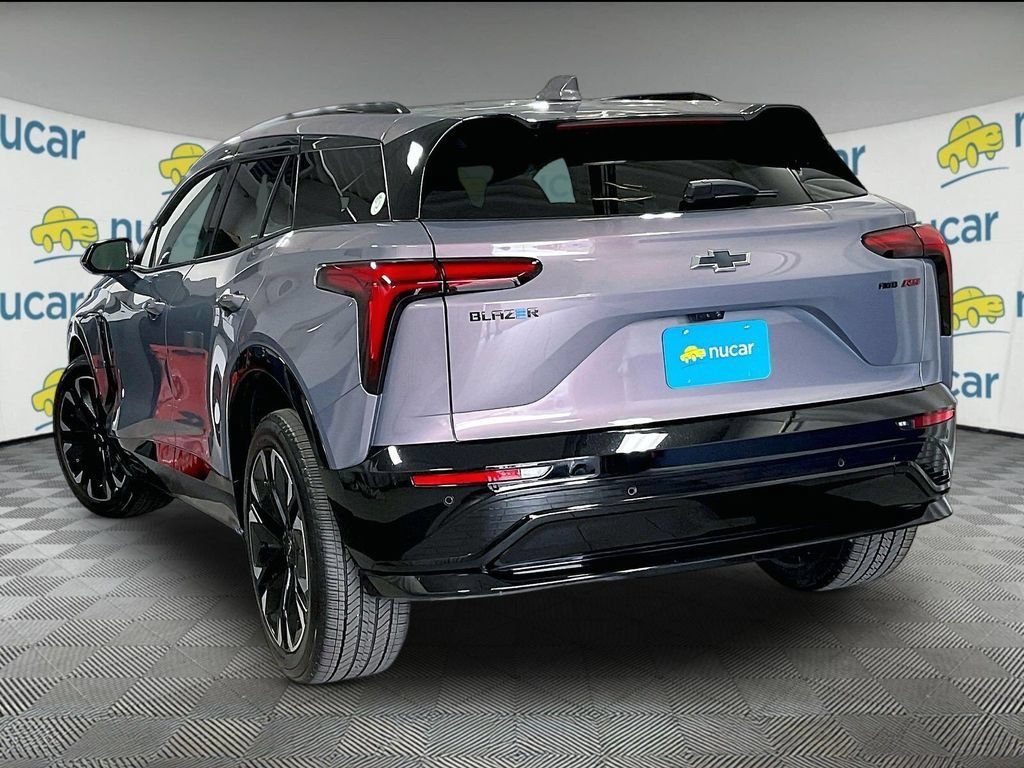 Used 2025 Chevrolet Blazer EV RS AWD/4WD image 4