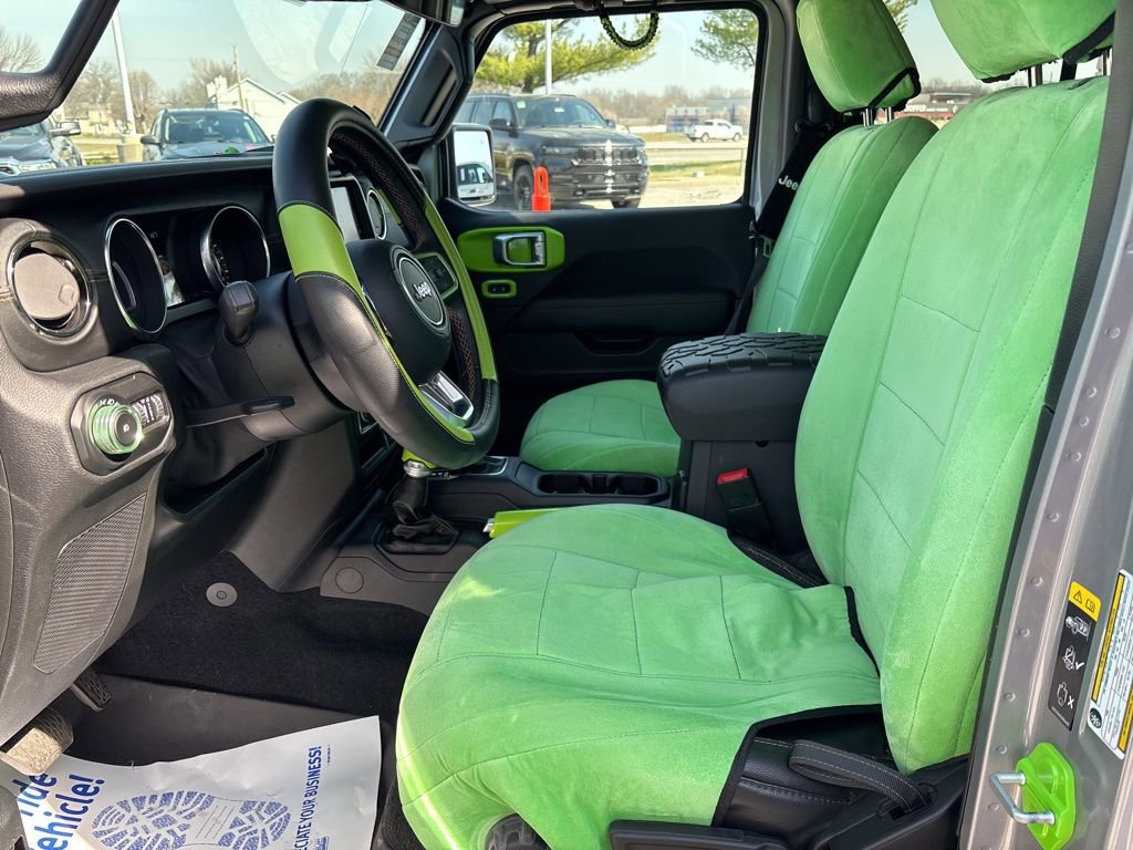 Used 2021 Jeep Wrangler Unlimited Sahara AWD/4WD image 53