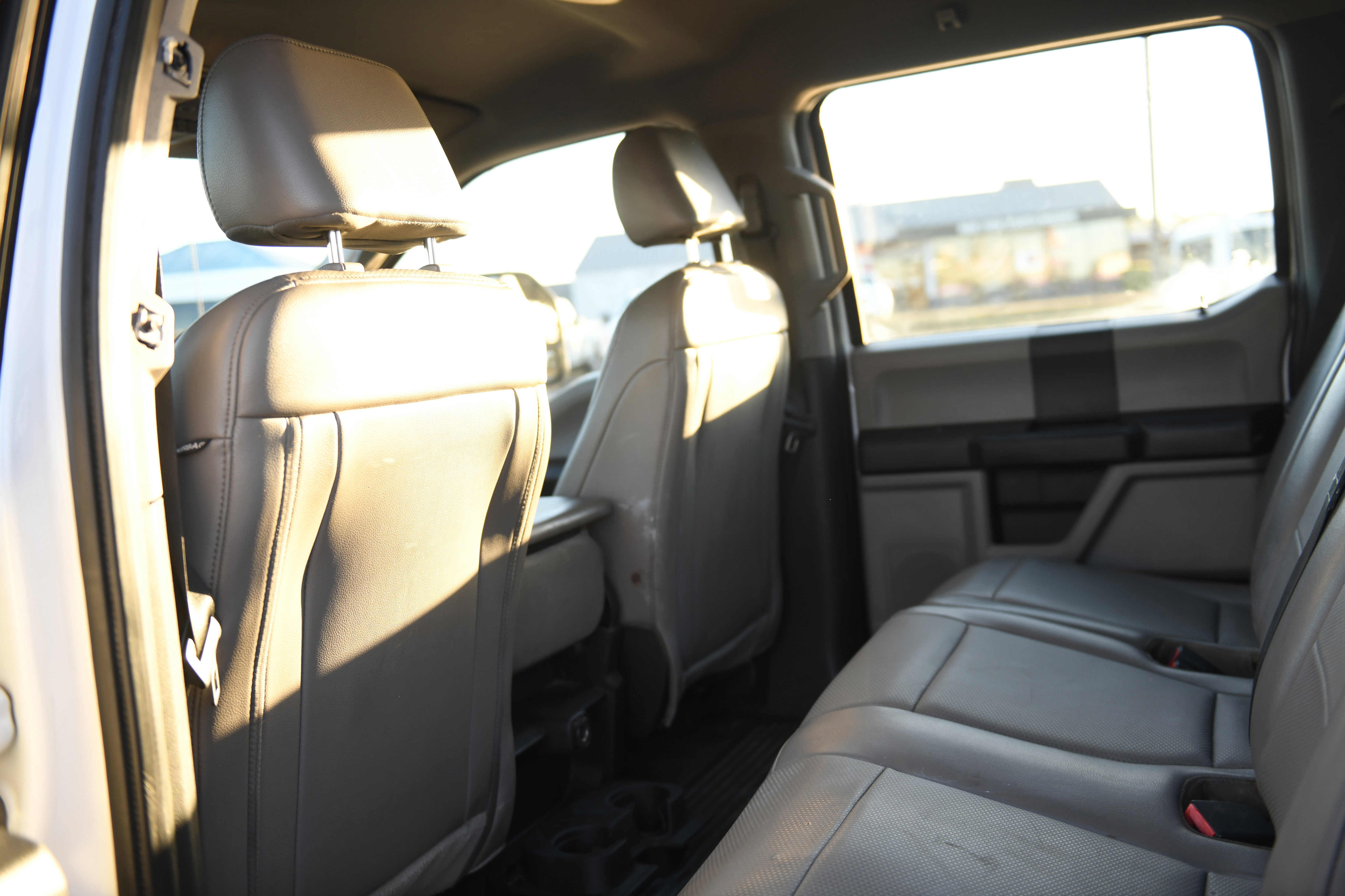 Used 2020 Ford F350 XL w/ Power Equipment Group image 18