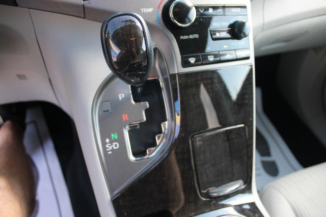 Used 2014 Toyota Venza LE w/ LE Convenience Package FWD image 34