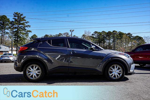 Used 2019 Toyota C-HR LE image 9