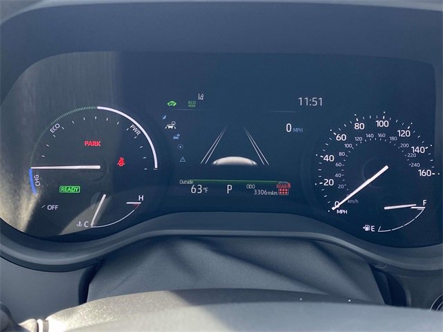 Used 2025 Toyota Sienna LE image 25