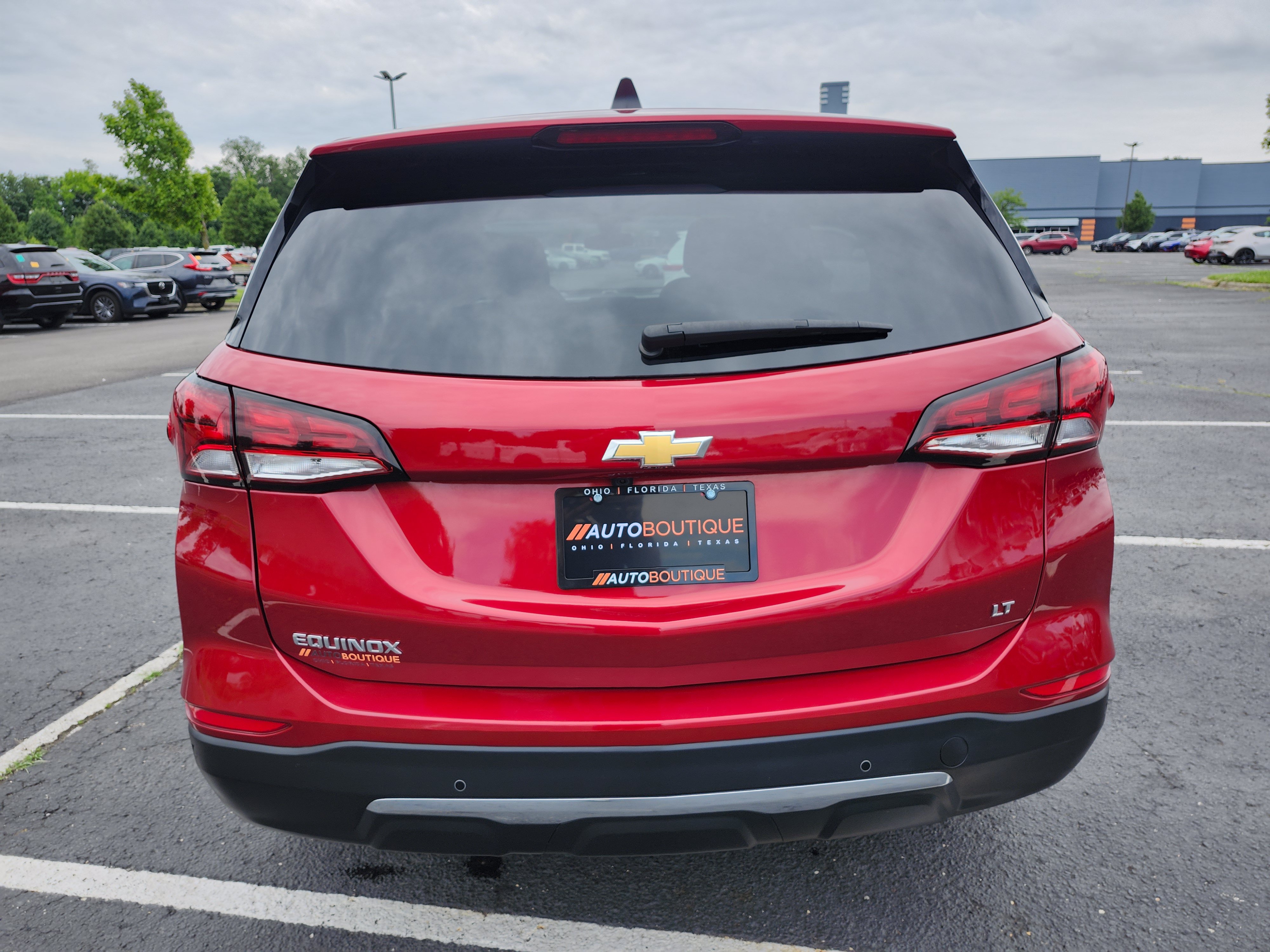 Used 2024 Chevrolet Equinox LT FWD image 16