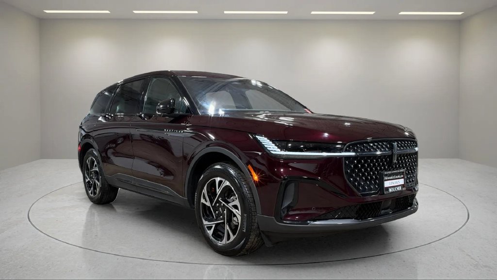 Certified 2025 Lincoln Nautilus Premier w/ Jet Appearance Package AWD/4WD image 1