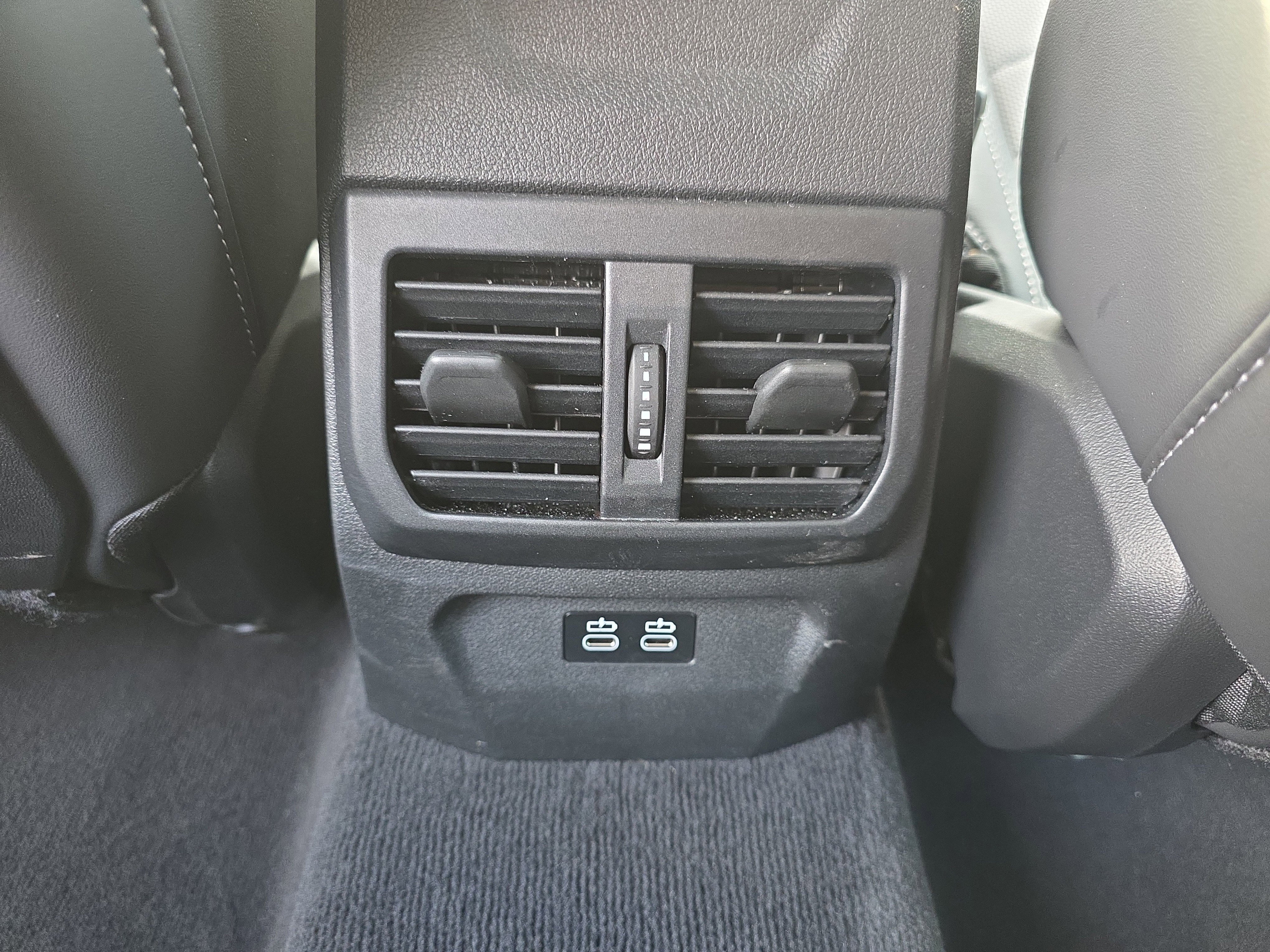 Used 2025 BMW 228i xDrive 228 xDrive image 12