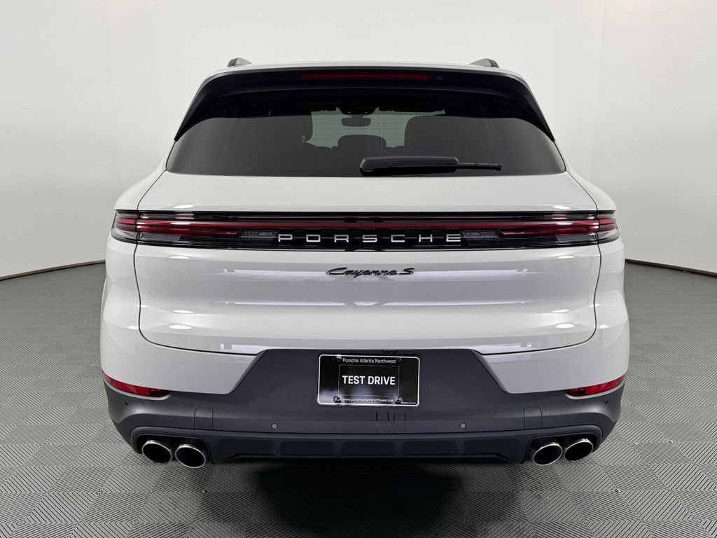 Certified 2025 Porsche Cayenne S AWD/4WD image 6