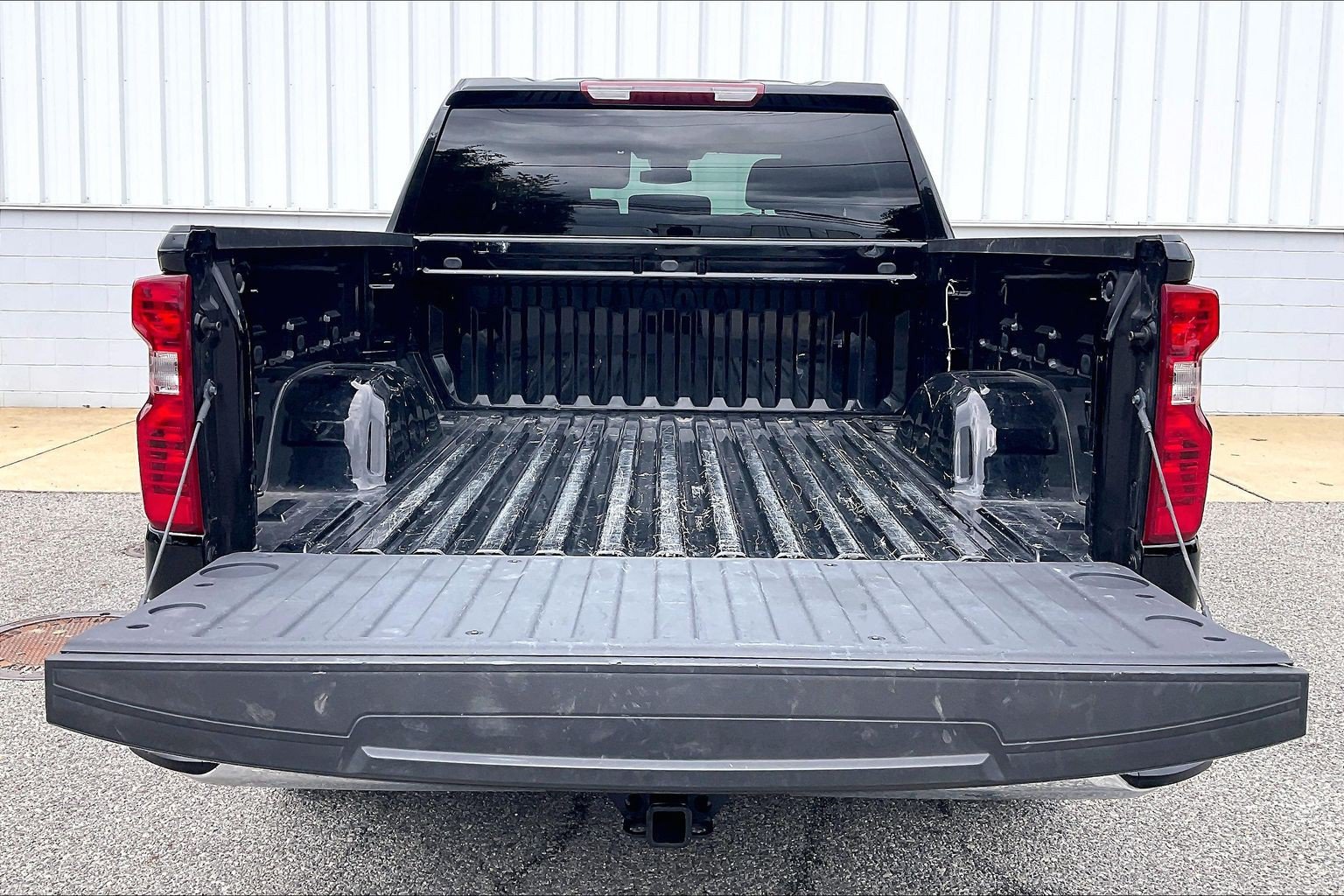 Used 2026 Chevrolet Silverado 1500 LT AWD/4WD image 39