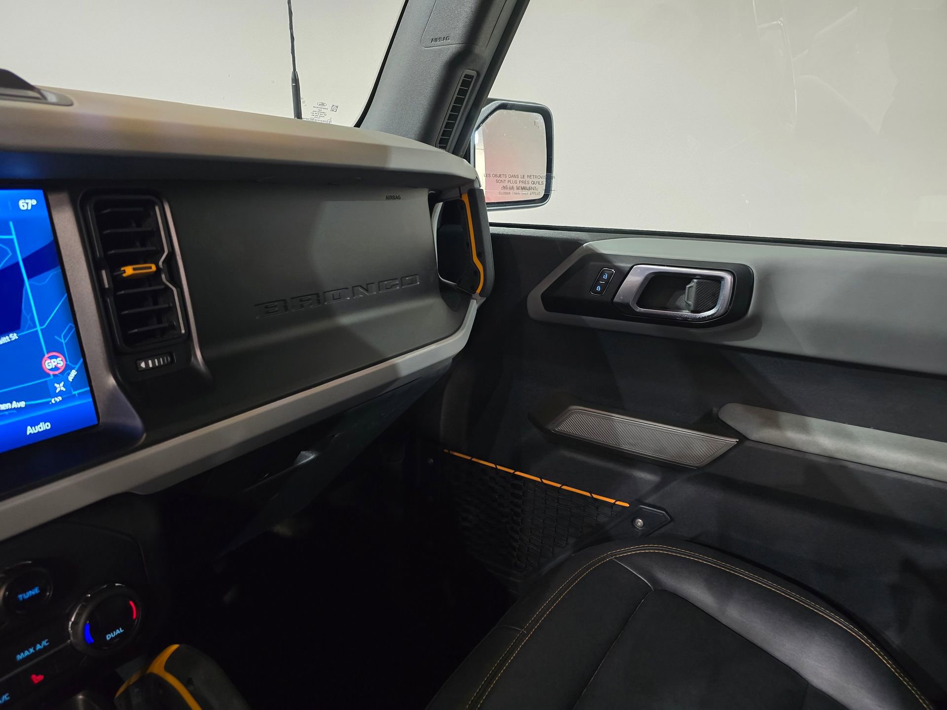 Used 2021 Ford Bronco Badlands image 32