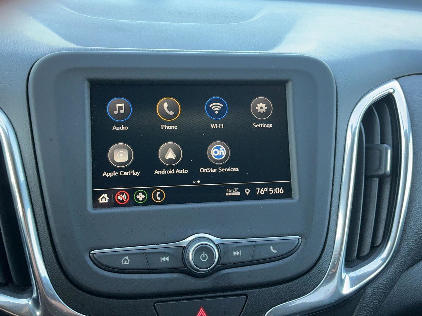 Used 2019 Chevrolet Equinox LT AWD/4WD image 16