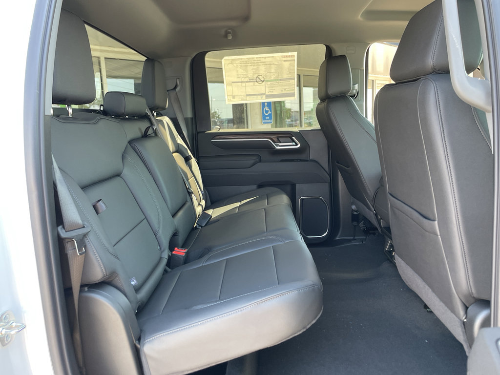 New 2025 GMC Sierra 2500 SLT image 26
