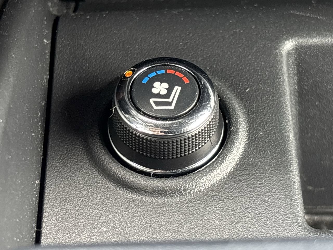 Used 2023 Nissan Titan Platinum Reserve w/ Off Road Protection Package image 23