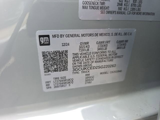 Used 2025 Chevrolet Silverado 1500 Custom Trail Boss AWD/4WD image 31
