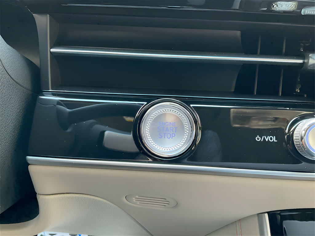 New 2026 Genesis GV70 3.5T Sport Prestige AWD/4WD image 26