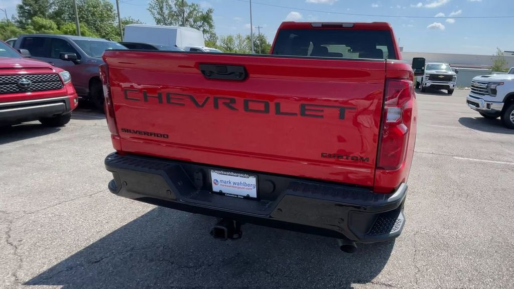 New 2026 Chevrolet Silverado 2500 Custom w/ Custom Value Package AWD/4WD image 9