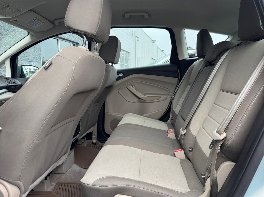 Used 2014 Ford C-MAX SE w/ Equipment Group 201A image 19