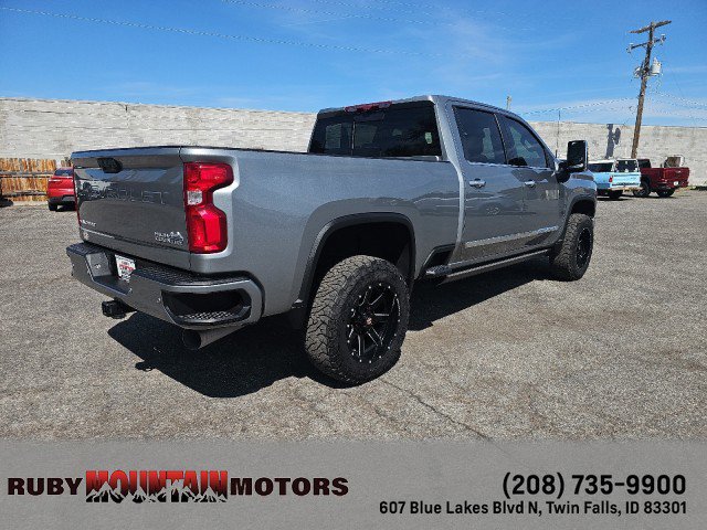 Used 2024 Chevrolet Silverado 3500 High Country w/ High Country Premium Package AWD/4WD image 7