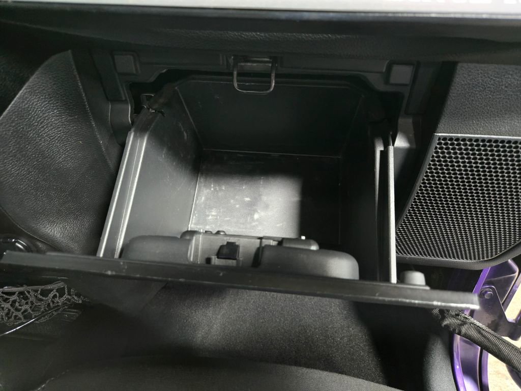 Used 2018 Jeep Wrangler Rubicon w/ Power Convenience Group AWD/4WD image 43