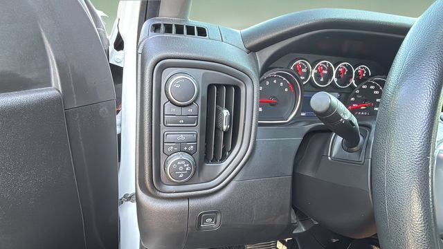 Used 2022 Chevrolet Silverado 2500 Custom w/ Custom Value Package AWD/4WD image 22